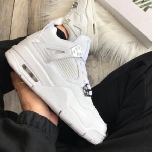 RETRO 4 PURE MONEY
