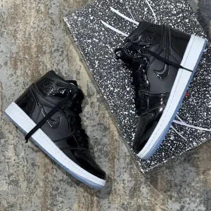 JORDAN BOTA SPACE JAM