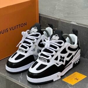 LOUS VUITTON SKATE NEGRA BLANCA