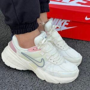 NIKE V2K BEIGE PALO ROSA