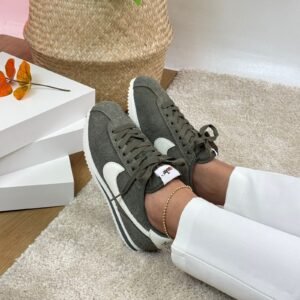 NIKE CORTEZ VERDE BLANCA
