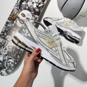 NEW BALANCE 1906R BLANCA GRIS