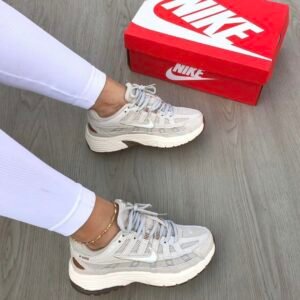 NIKE P-6000 GRIS BEIGE