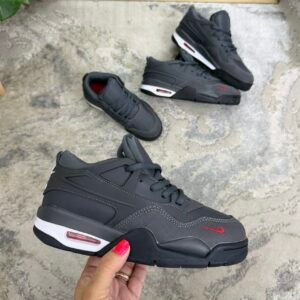 JORDAN RETRO 4 OG BIKE GRIS