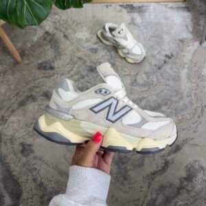 NEW BALANCE 9060 PALO ROSA GRIS