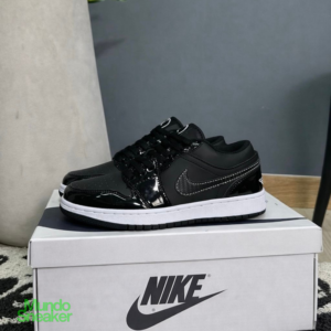 JORDAN RETRO 1 NEGRA CHAROL