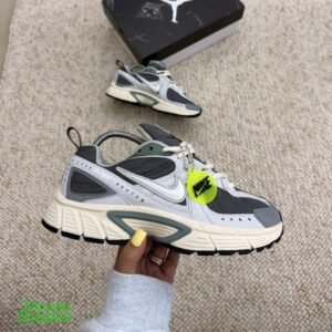 NIKE P-7000 BEIGE VERDE