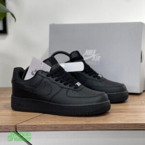 AIR FORCE ONE NEGRA CLASICA