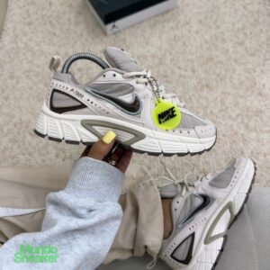 NIKE P-7000 BEIGE GRIS